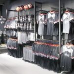 Shopfitting Wall systems: Deep Rear hanging