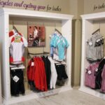Syst3 Alum single Slotted uprights for cycle shop display